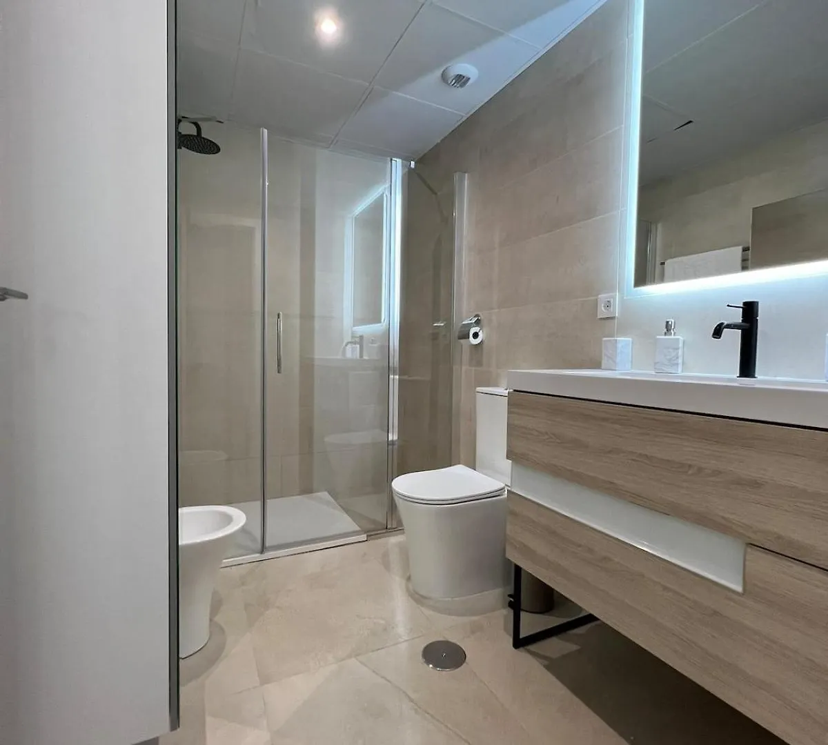 Marina Coastal Bliss Malaga Centro Apartment